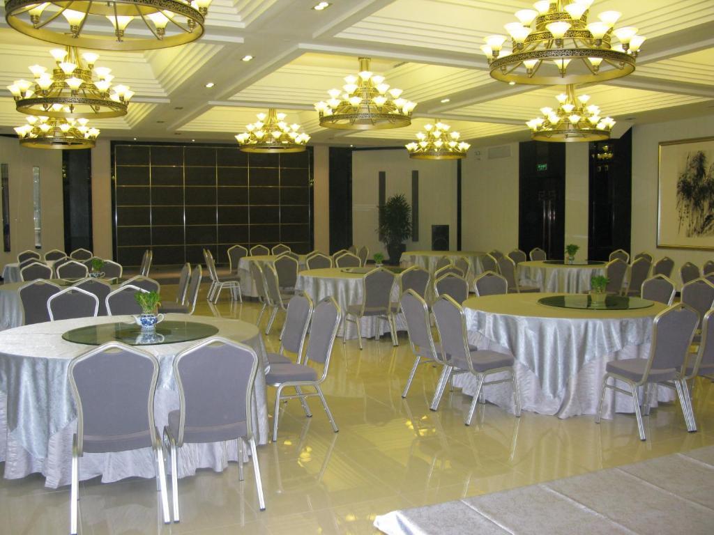 Beijing Rainbow Hotel מראה חיצוני תמונה